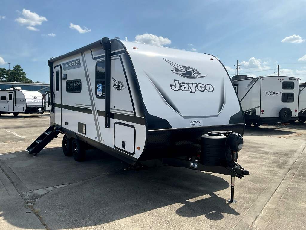 2027 JAYCO Jay Feather 18RBF - Image 2