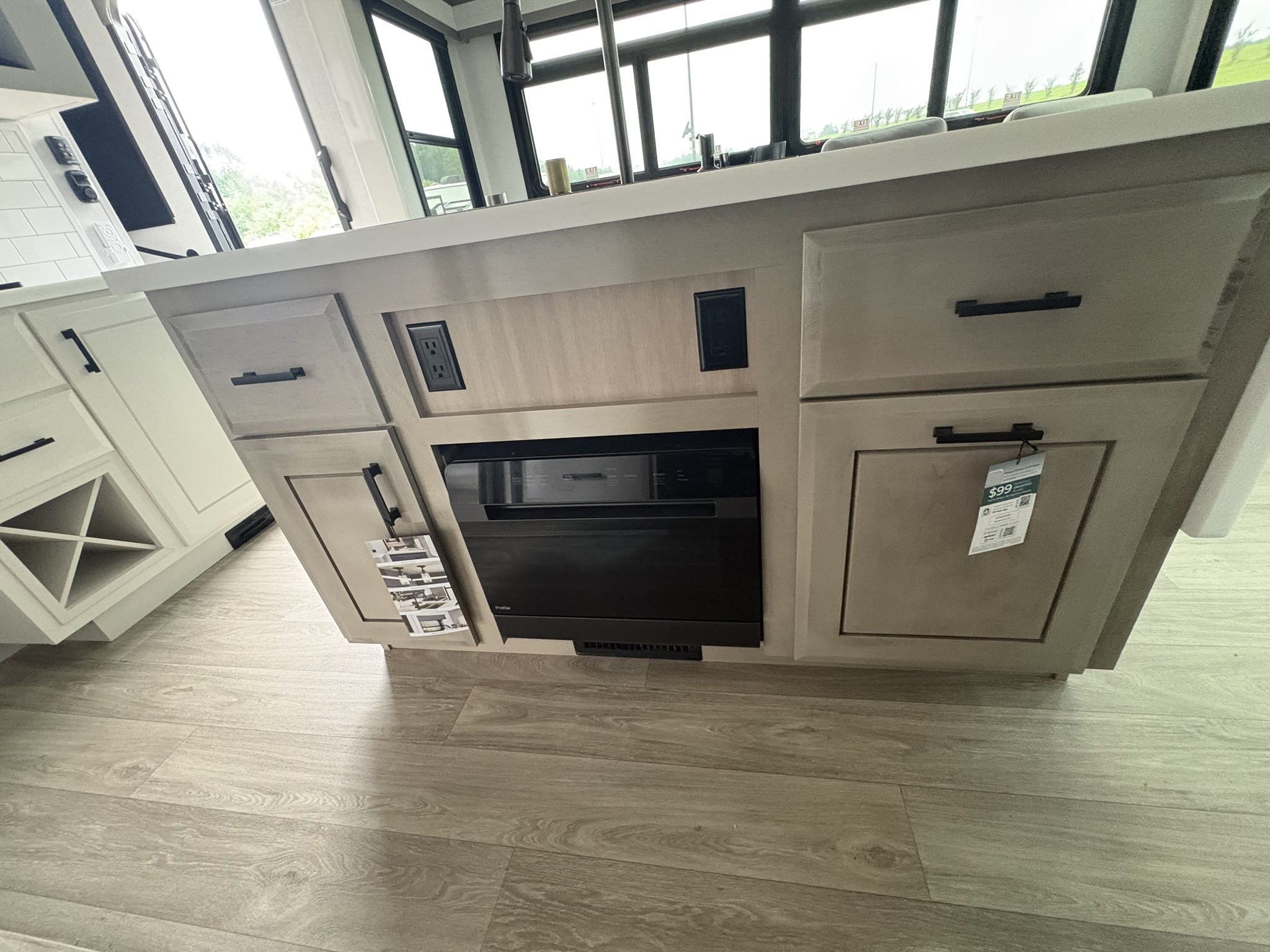 2027 JAYCO PINNACLE 32RLTS - Image 31