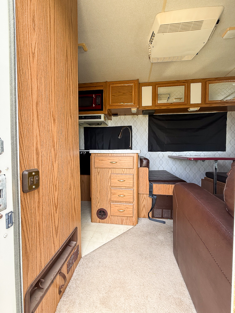 1994 FLEETWOOD SEARCHER M-Z29 - Image 24