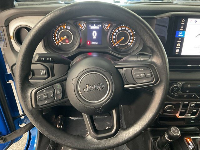 2025 Jeep Gladiator Sport S 4x4 - Image 15