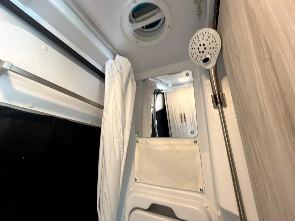 2026 JAYCO COMET 18C - Image 15