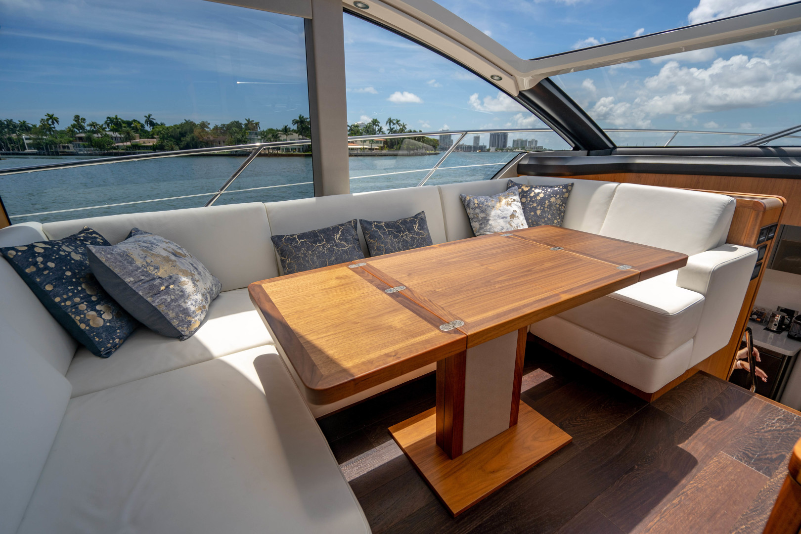 2019 Sunseeker Predator - Image 60