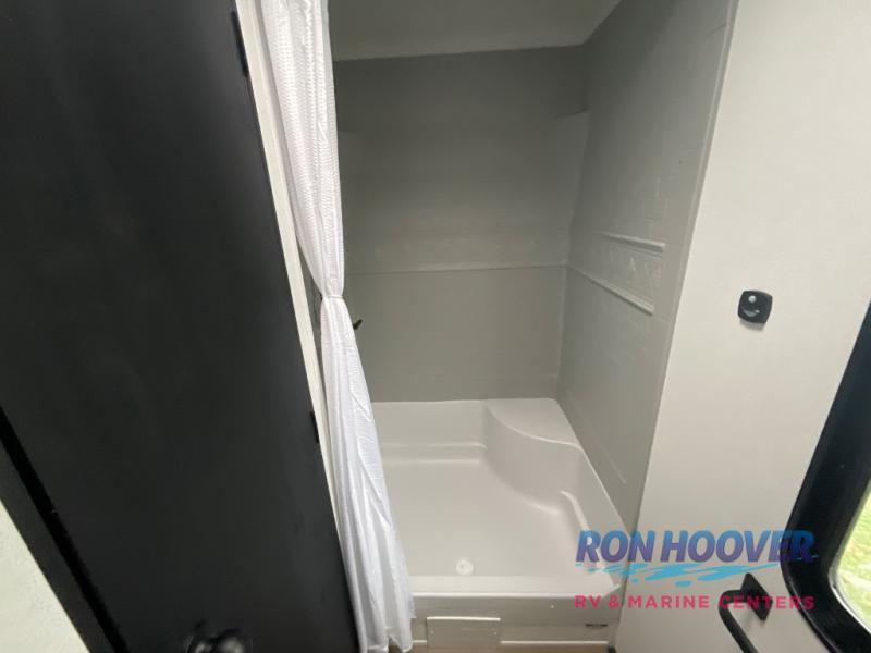 2026 PALOMINO 39DBT - Image 16
