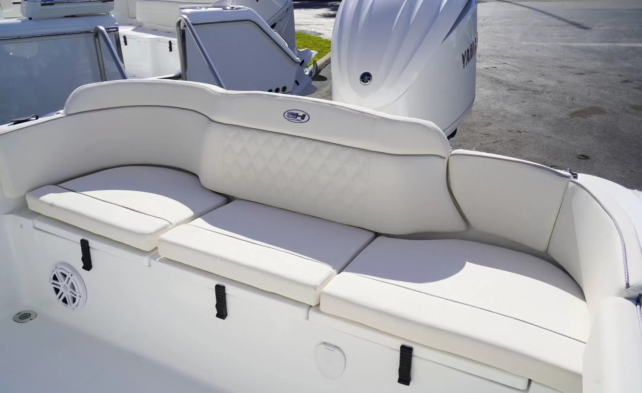 2026 SEA HUNT ULTRA 245SE - Image 6