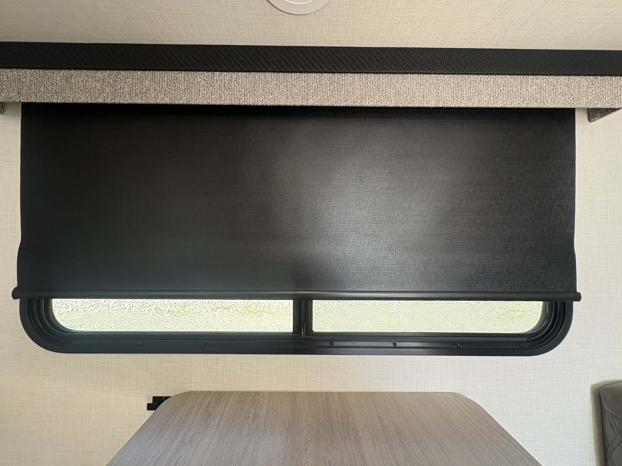2026 VENTURE RV SPORTTREK STINGER 222VUD - Image 12