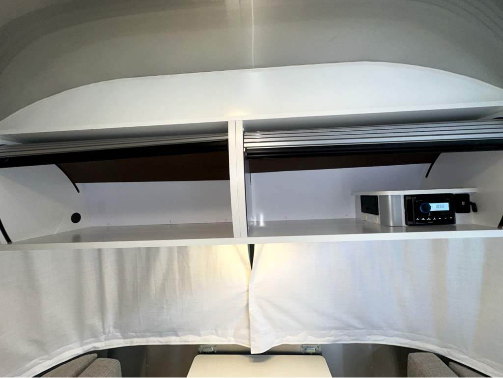 2026 AIRSTREAM BAMBI 16RB - Image 11