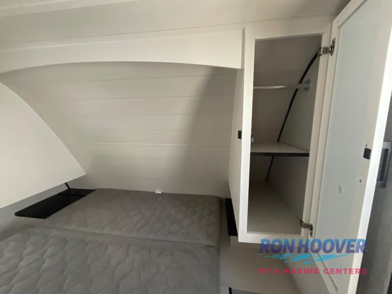 2023 JAYCO JAYFLIGHT 240RBSW - Image 20