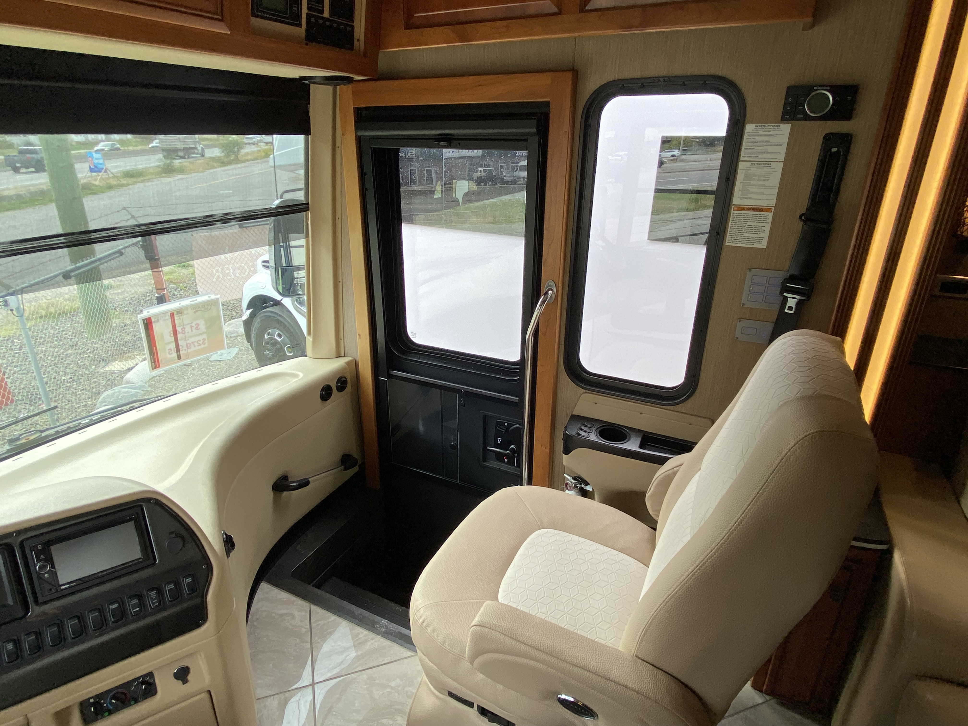 2016 NEWMAR DUTCH STAR DSDP 4018 - Image 17