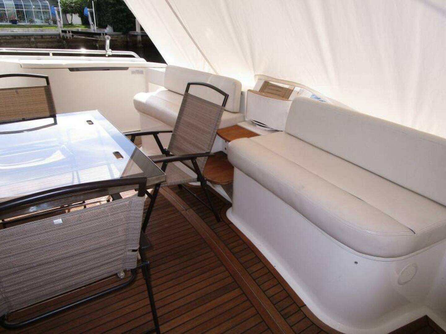 2003 Ferretti Yachts 590 Motor Yacht - Image 34