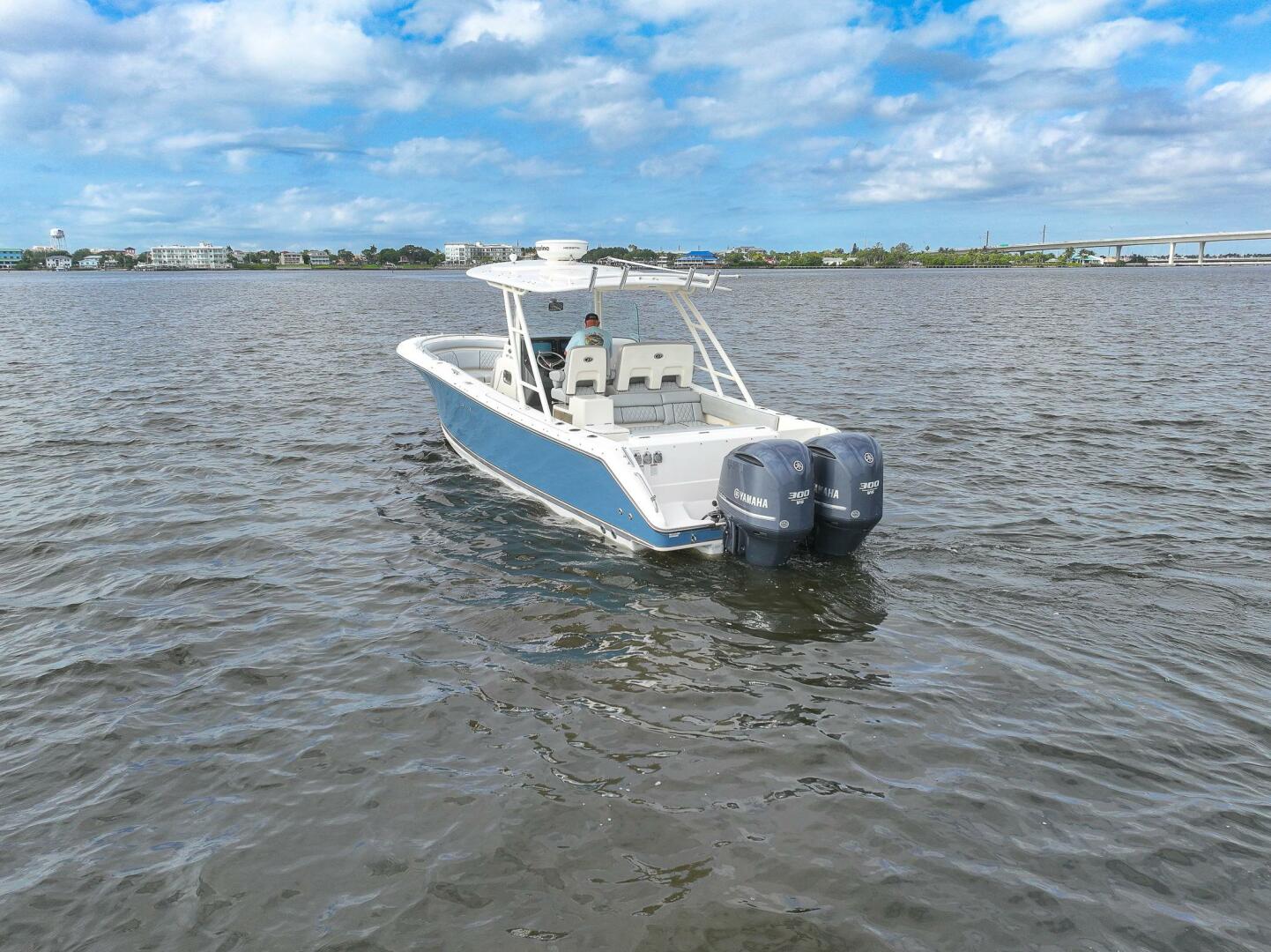 2012 Pursuit ST 310 Sport - Image 10