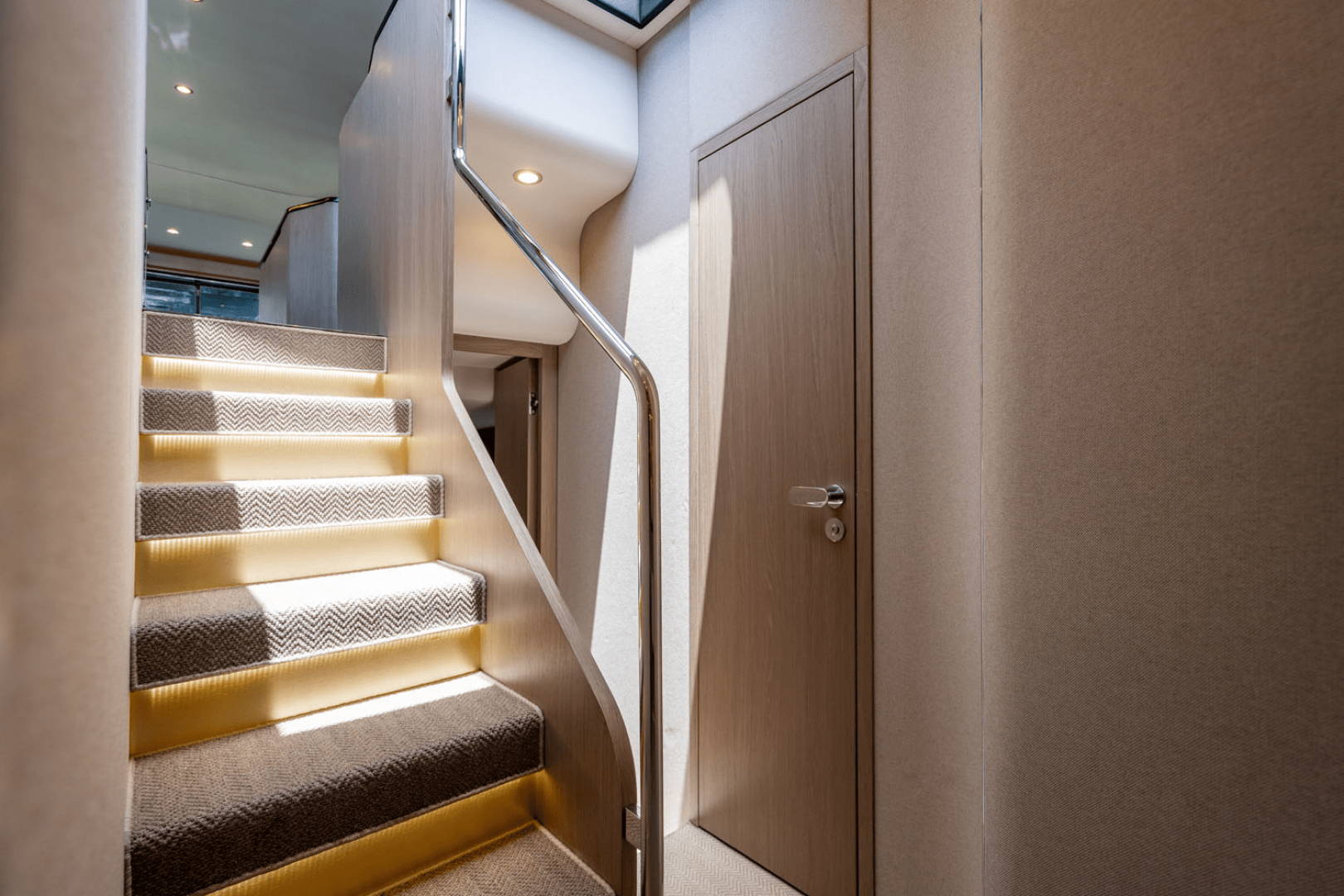 2024 Azimut 60 FLY - Image 17