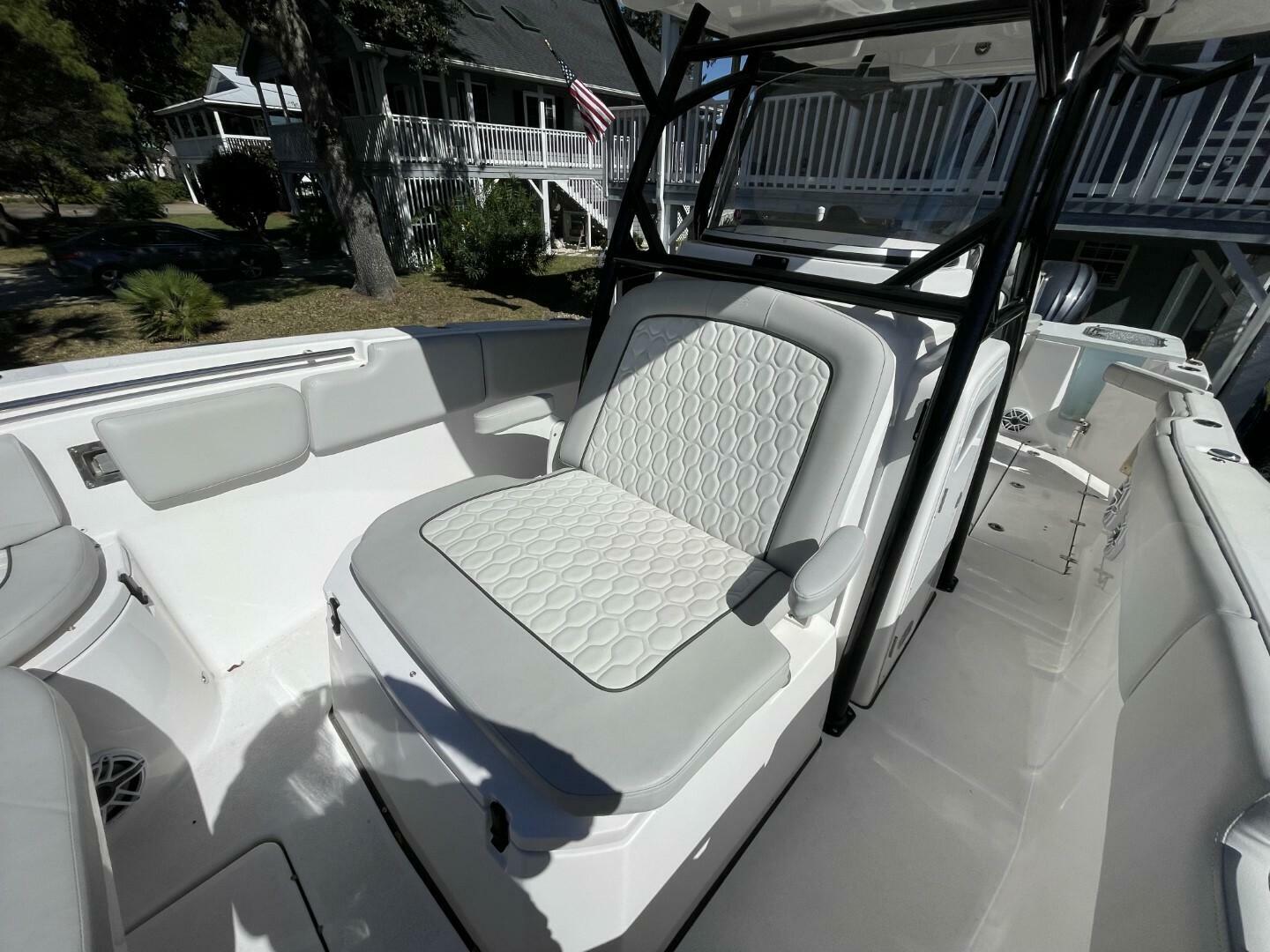 2024 Sea Fox 288 Commander - Image 9