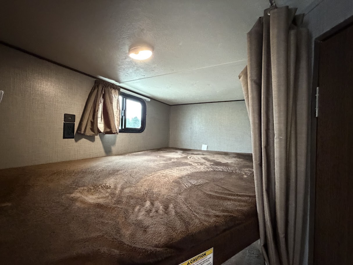 2018 CROSSROADS ZINGER 205bh - Image 17