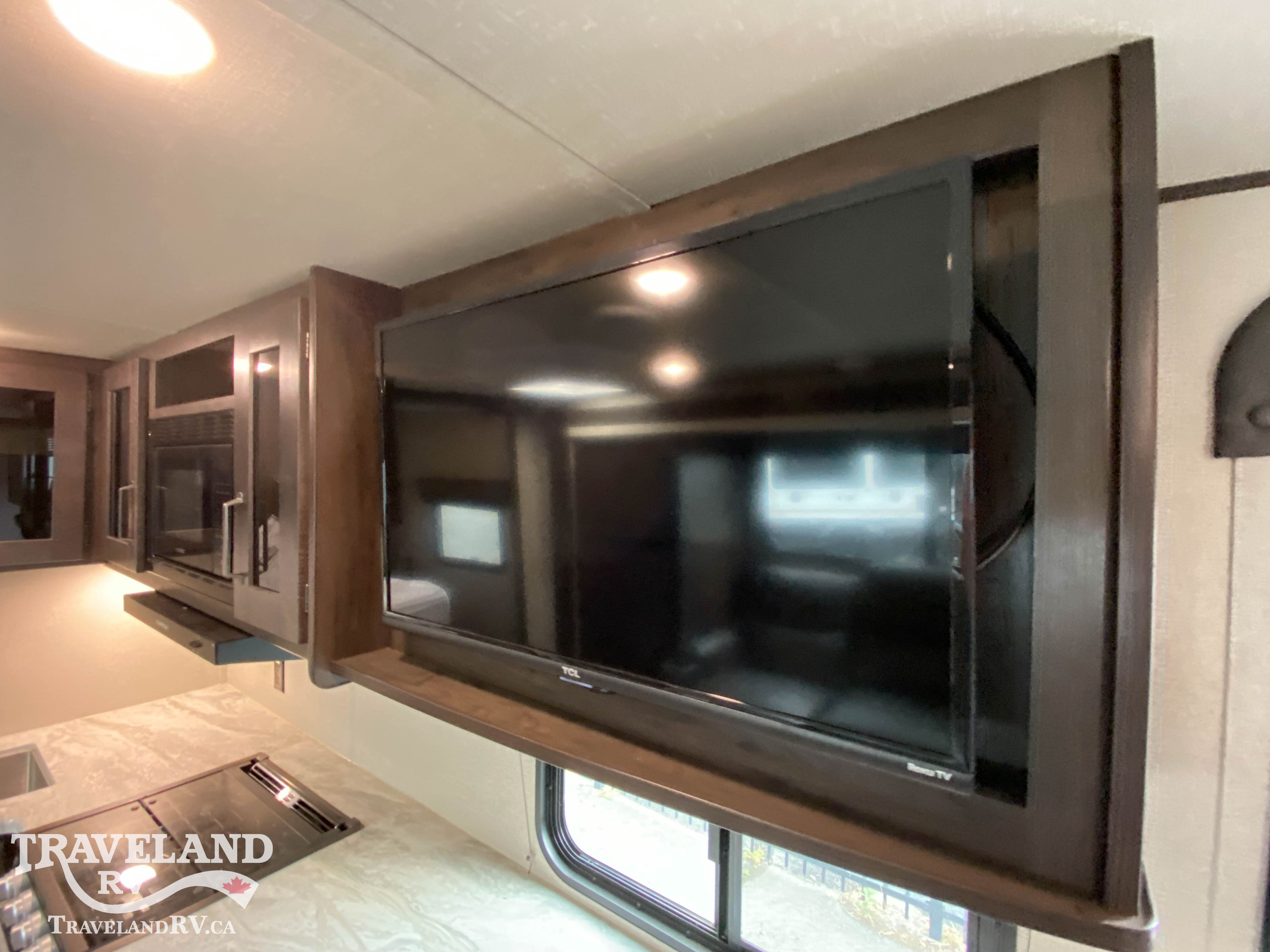 2023 Grand Design Transcend XPLOR 221RB - Image 11