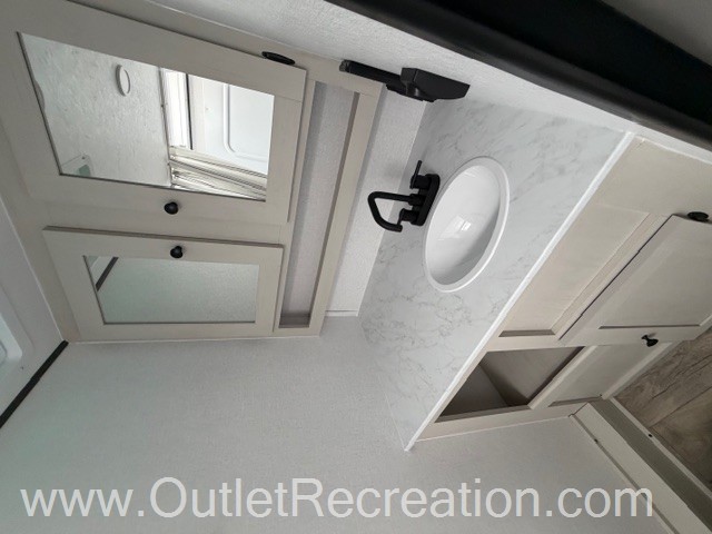 2026 Coachmen Northern Spirit Bijou 18RBB - Image 11