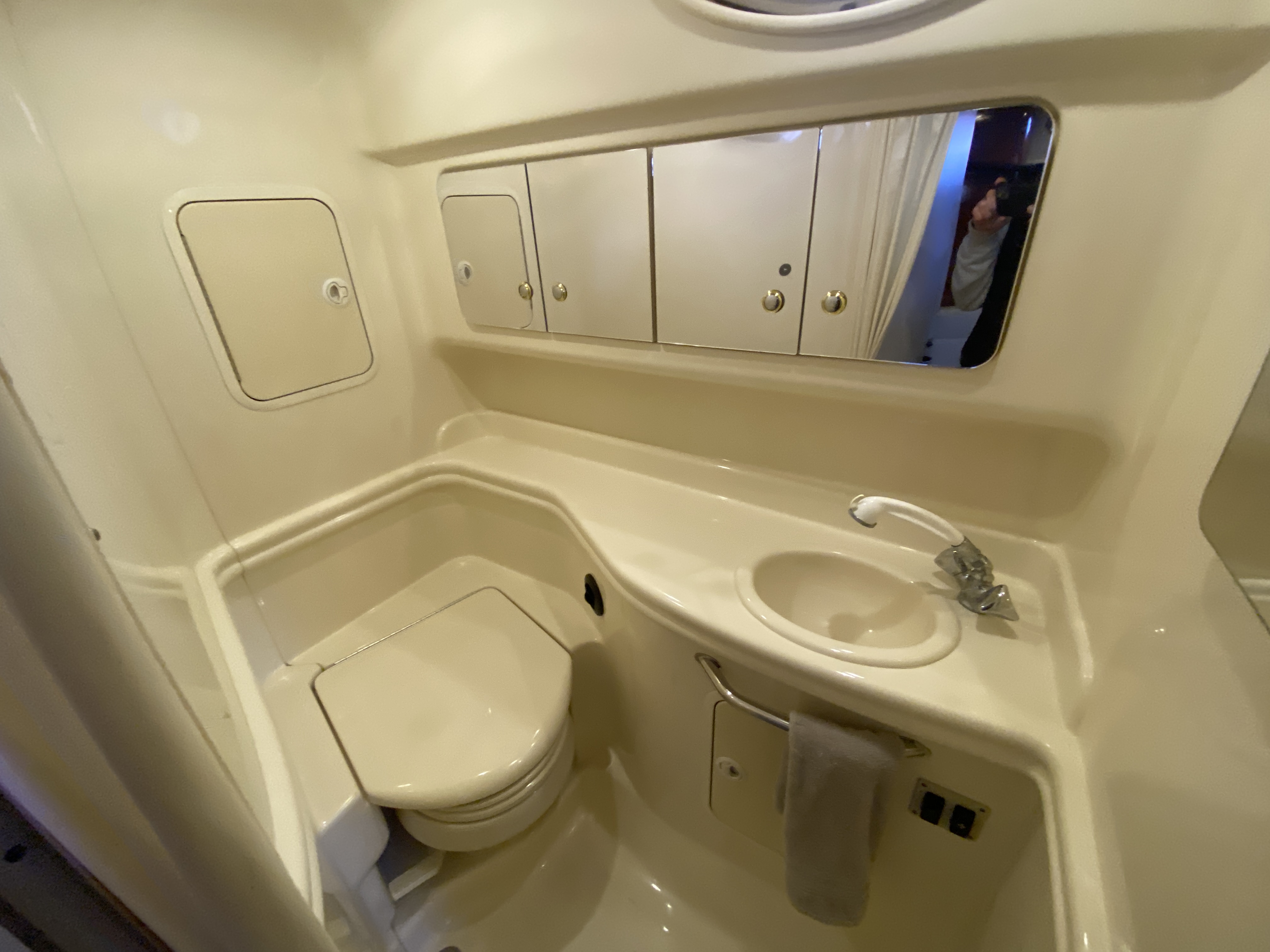 2004 Sea Ray Sundancer 320 - Image 37