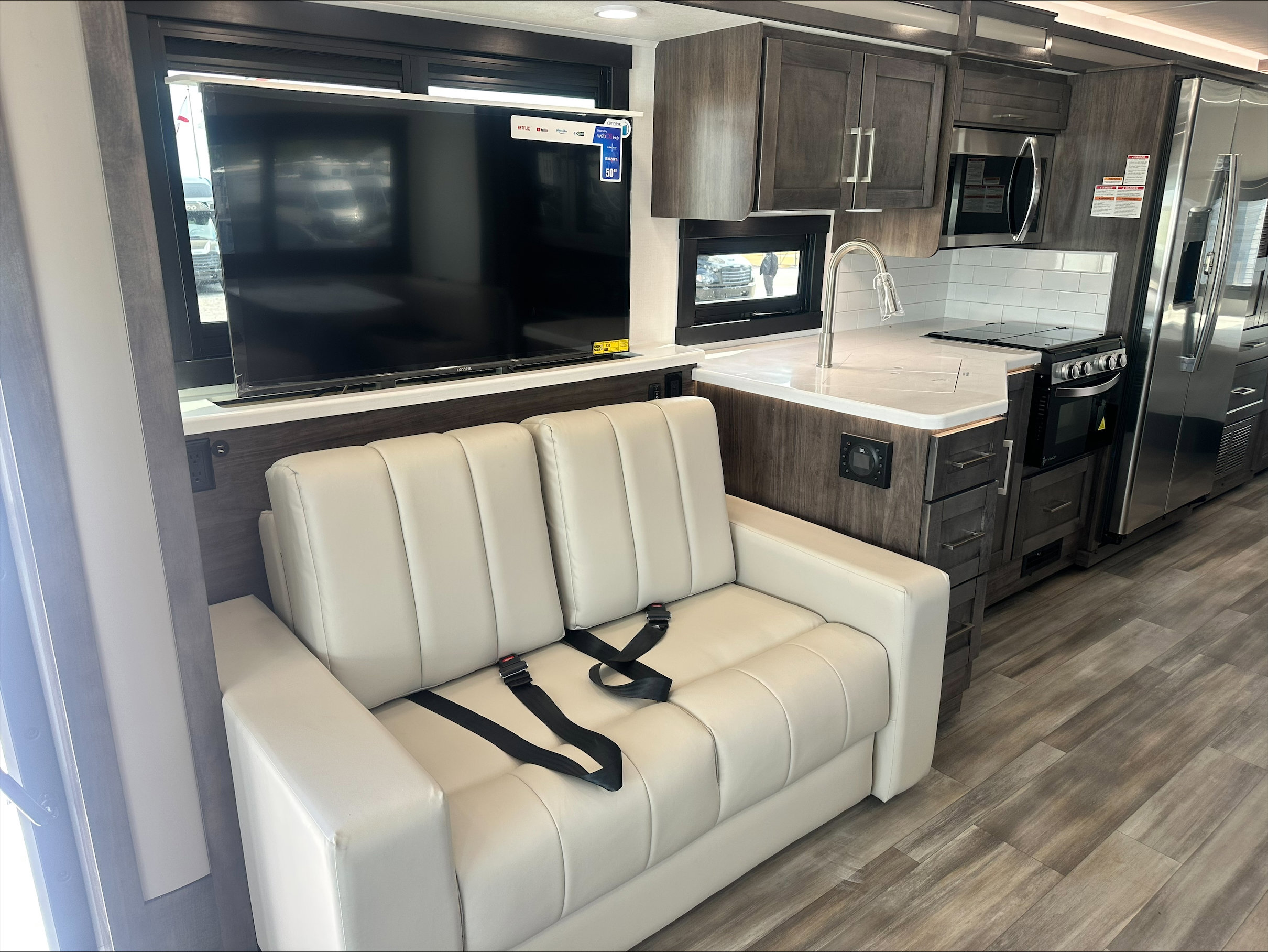 2026 JAYCO PRECEPT 34G - Image 16