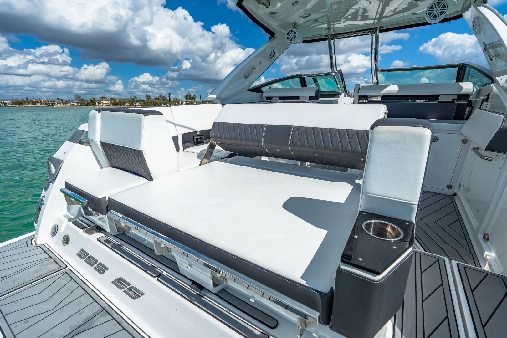 2023 Monterey 385SS - Image 7