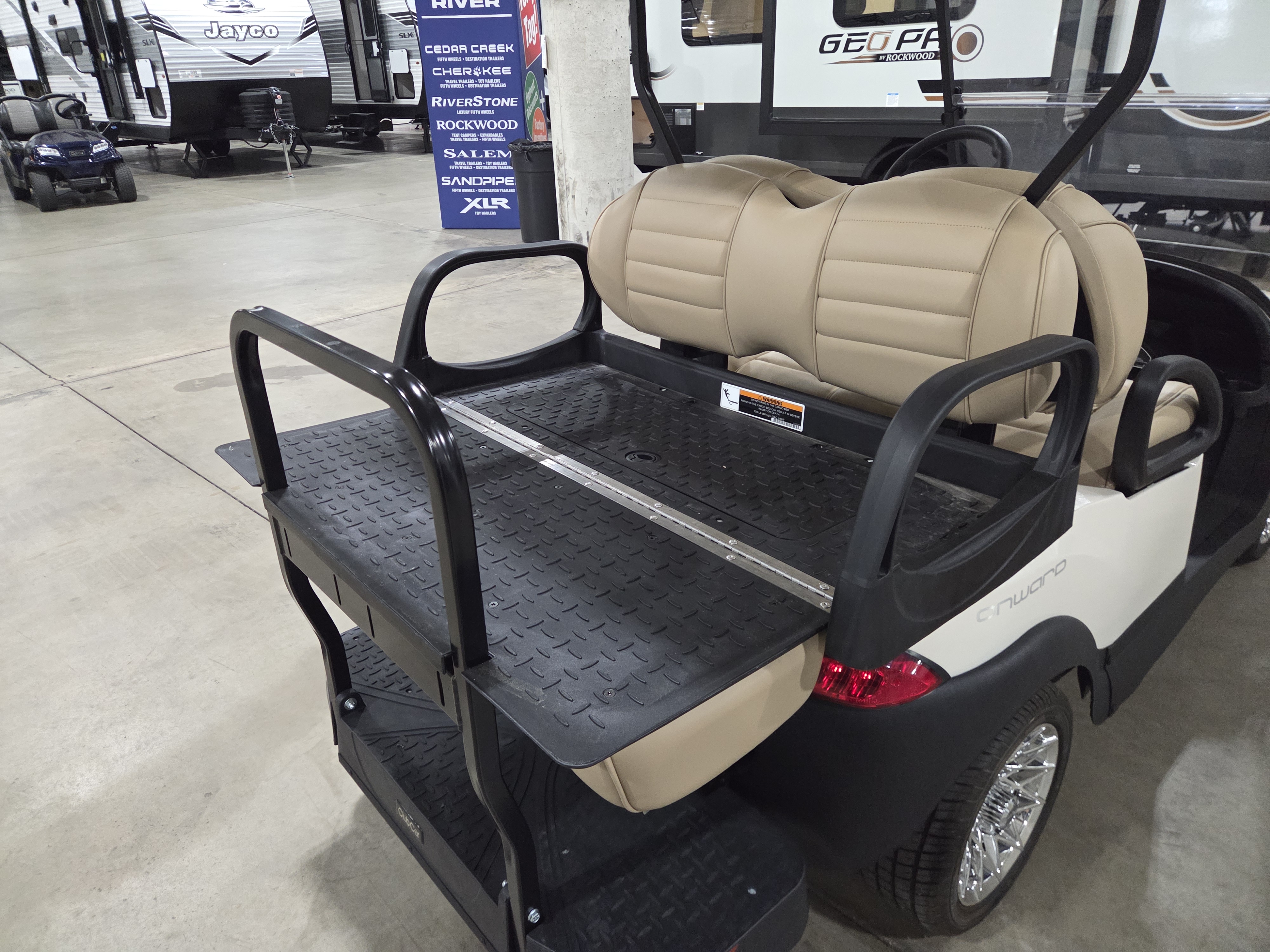 2023 Club Car Onward Electric - Image 7
