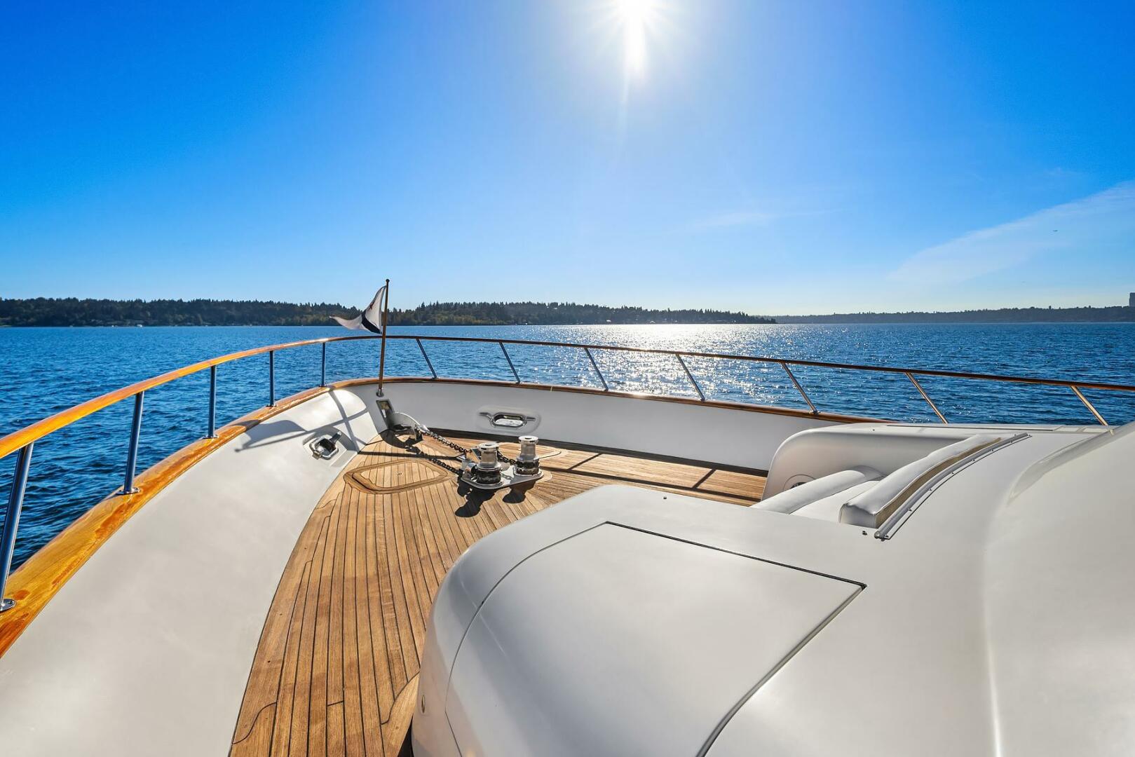 2001 Rayburn Custom Yachts Flush Deck - Image 66