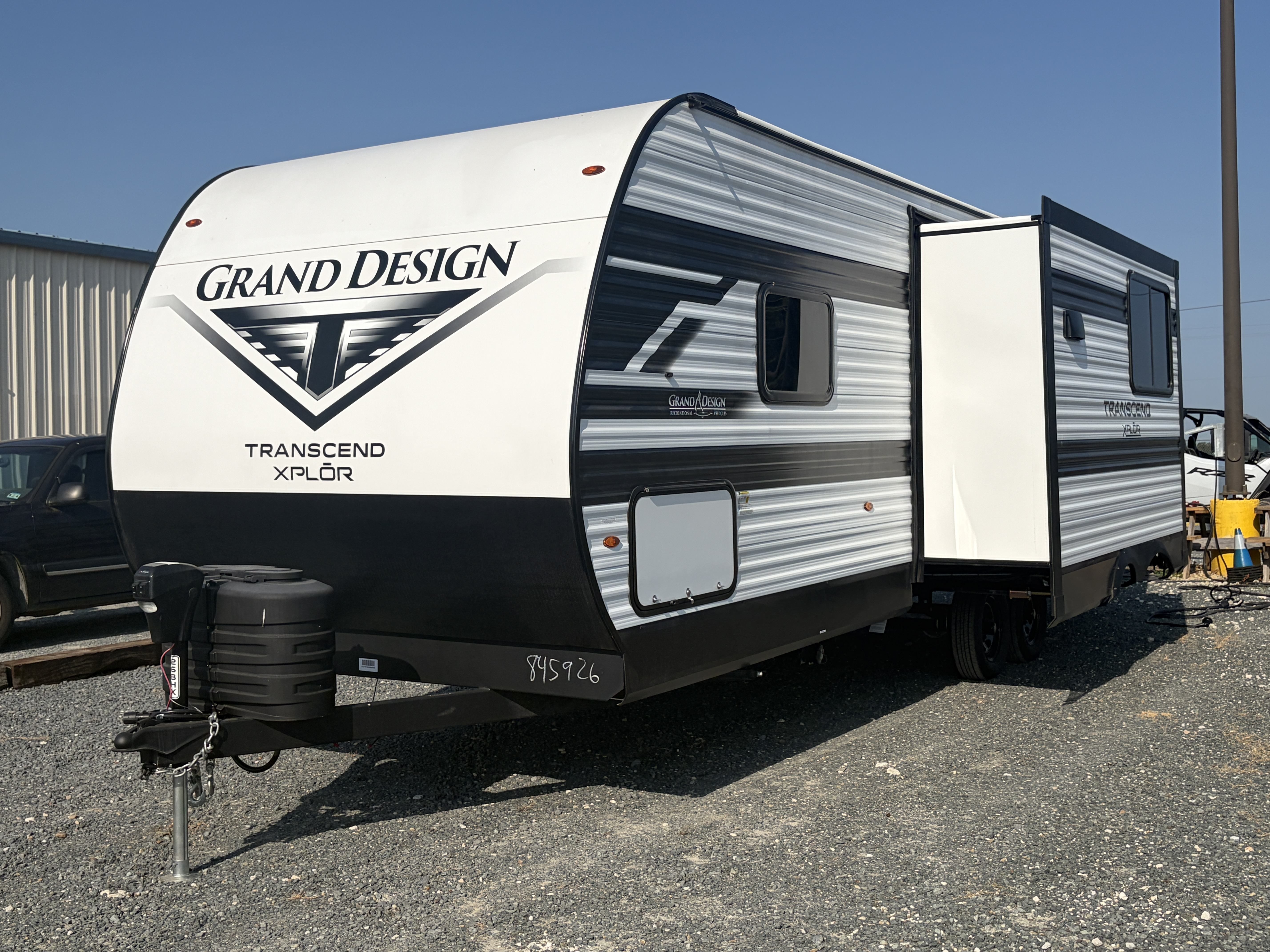 2027 Grand Design Transcend XPLOR 26BHX - Image 3