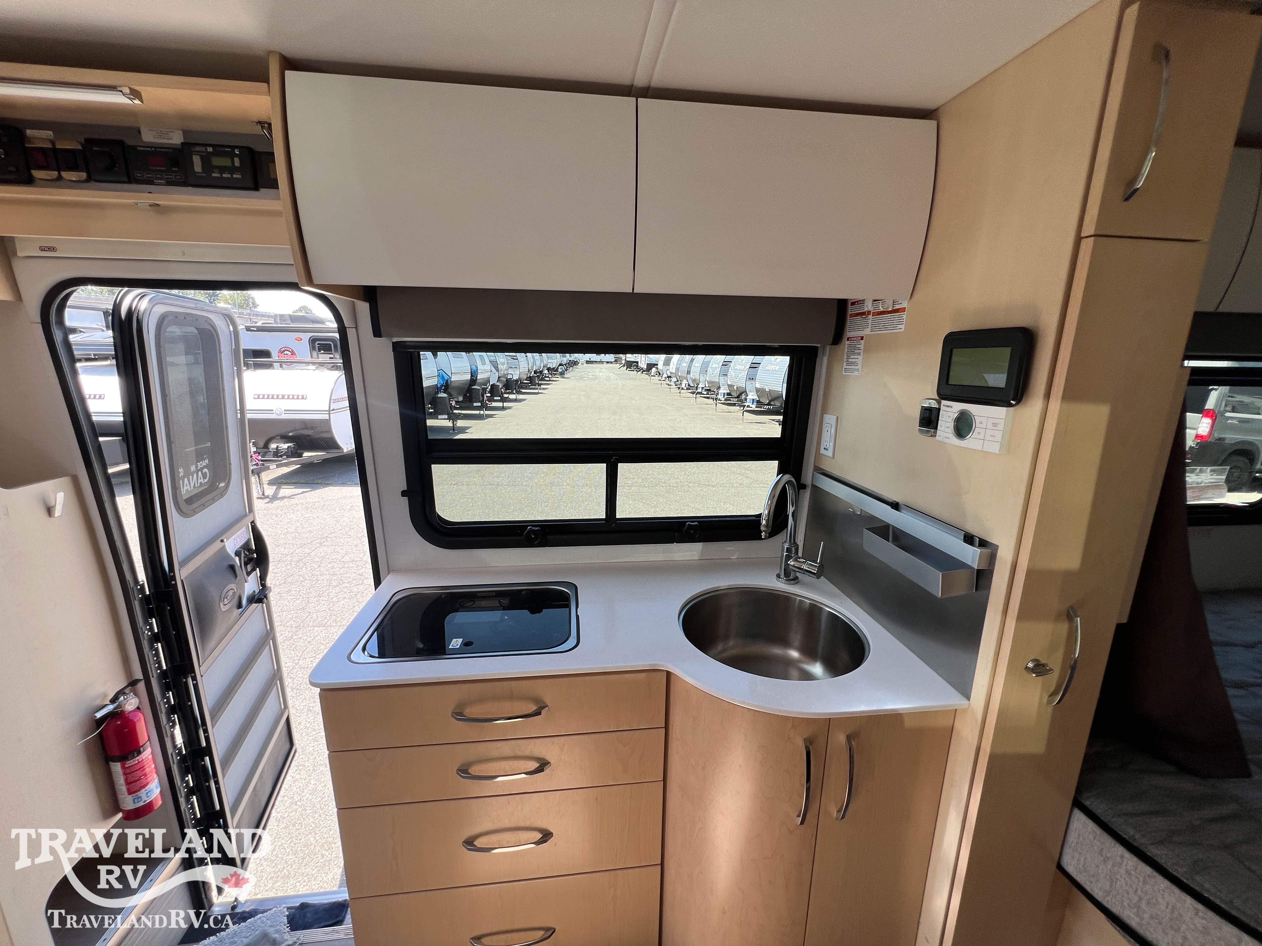 2021 Leisure Travel Unity U24CB - Image 19