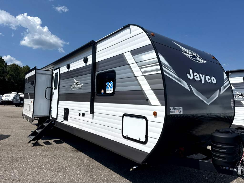2027 JAYCO JAY FLIGHT 333BTS - Image 1