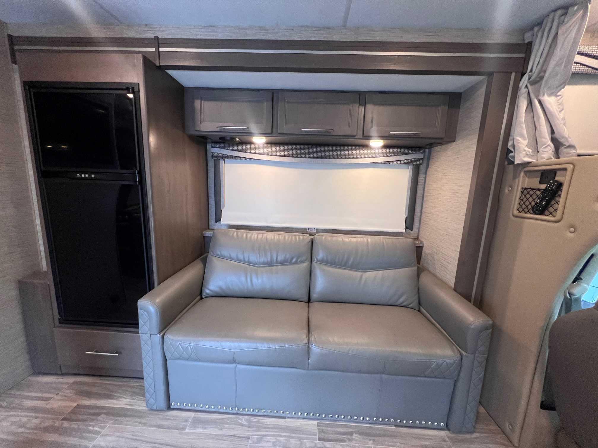 2023 Thor Motor Coach Outlaw 29J - Image 15