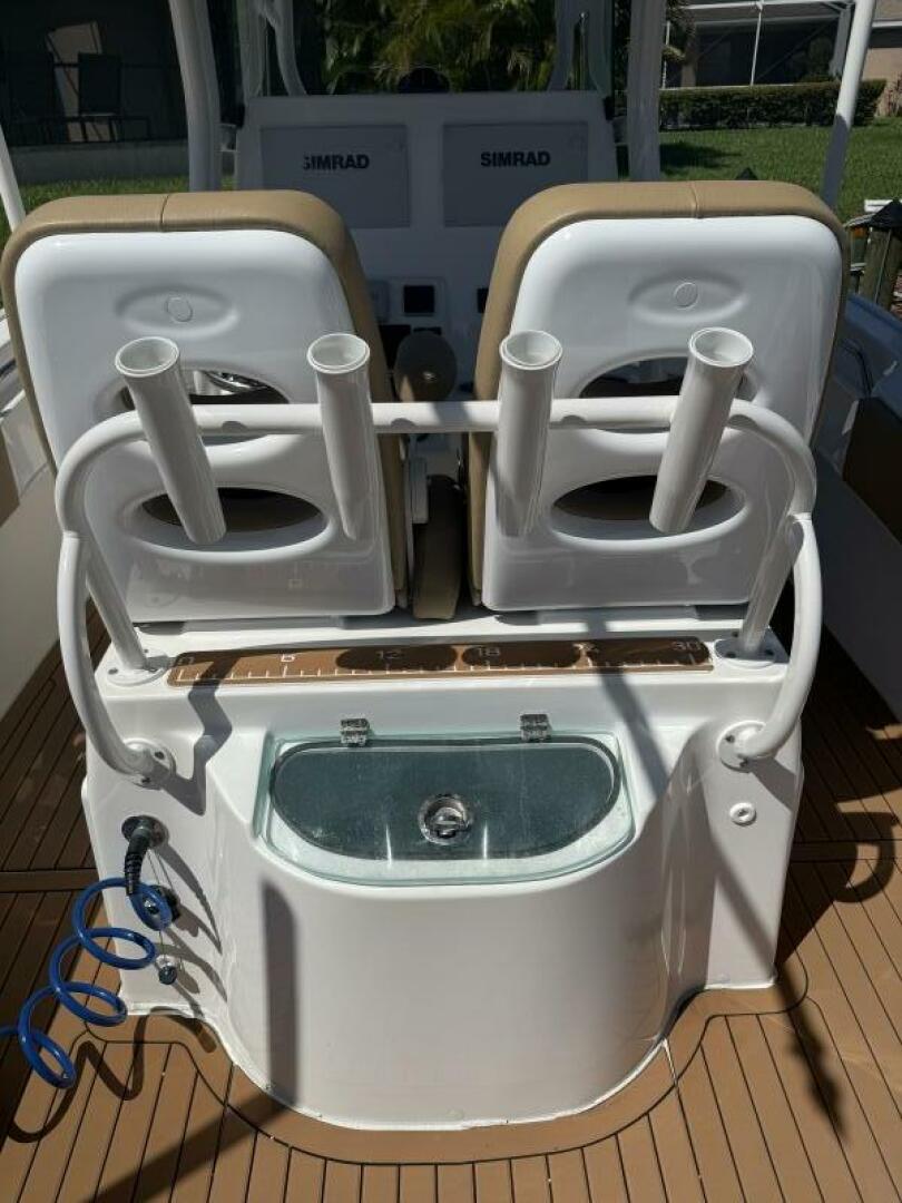 2019 Cape Horn 27XS - Image 10