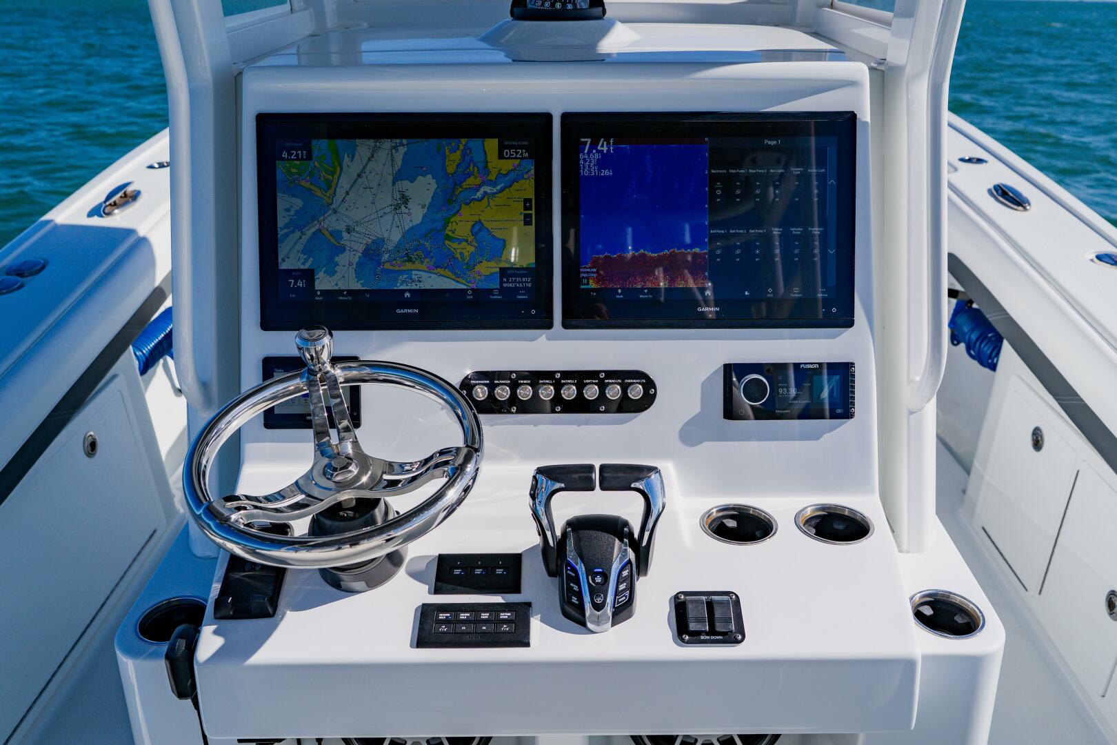 2025 Yellowfin 36 Offshore - Image 32