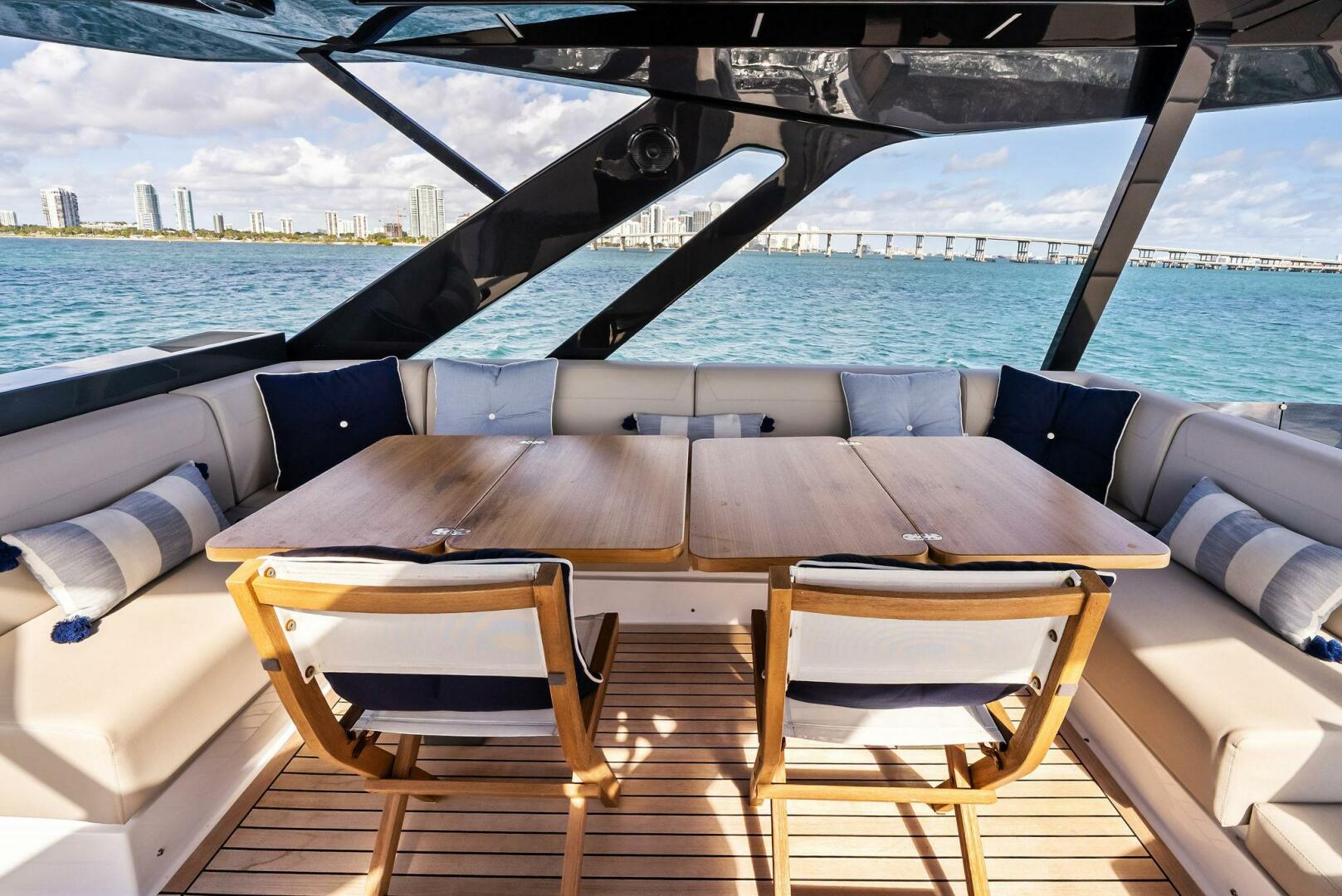 2024 Ferretti Yachts 720 - Image 38