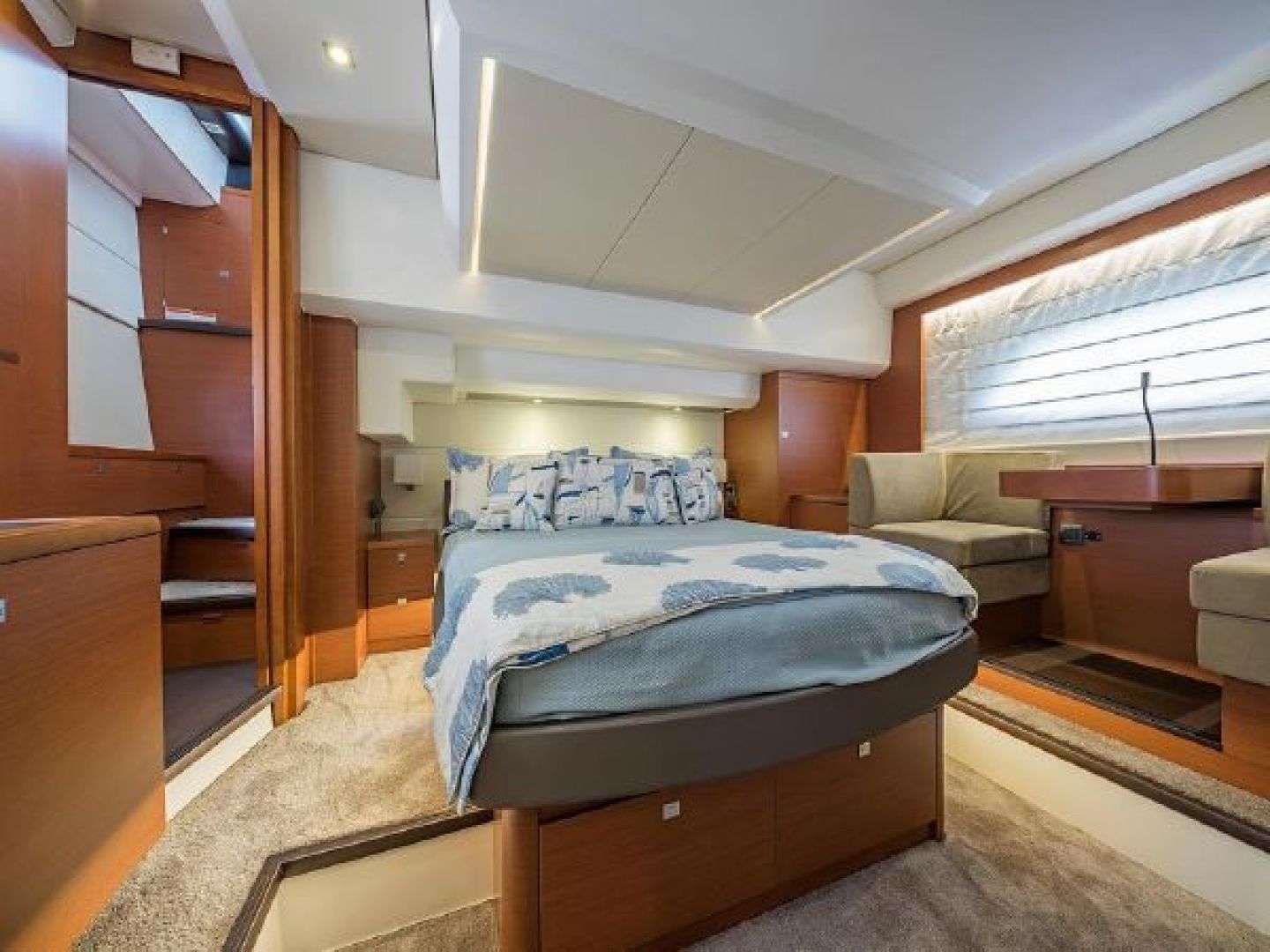 2015 PRESTIGE PRESTIGE 550 Base - Image 4