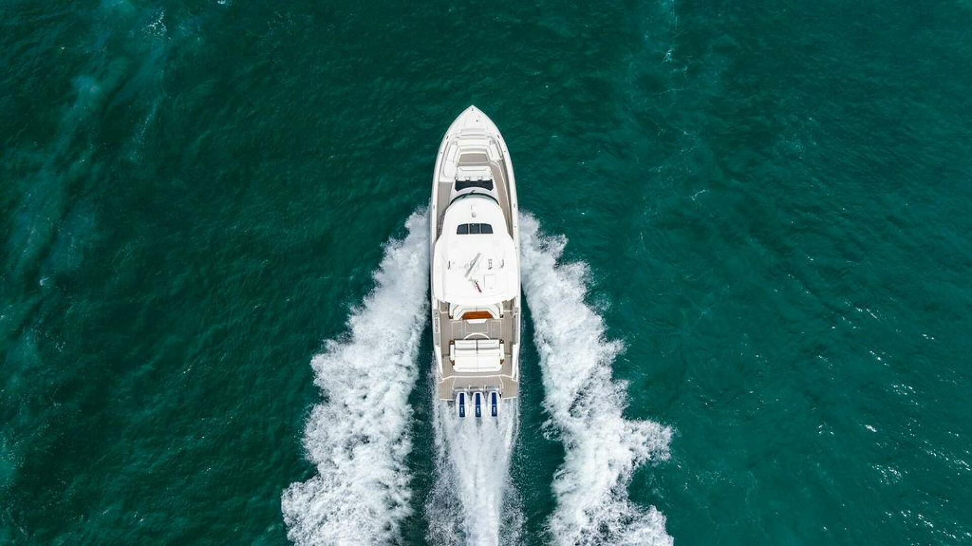 2025 Tiara Yachts 48 LS - Image 9