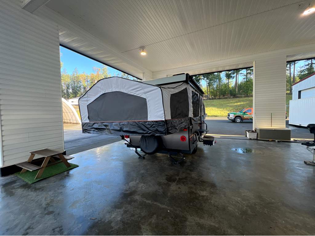 2022 Forest River Rockwood Freedom 2318G - Image 4