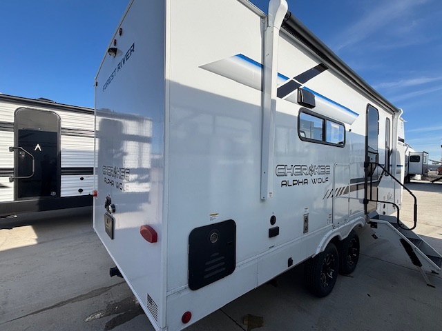 2026 CHEROKEE ALPHA WOLF 21RB - Image 5