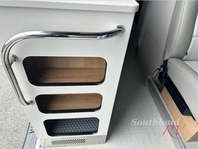 2026 Airstream Rangeline Base - Image 11