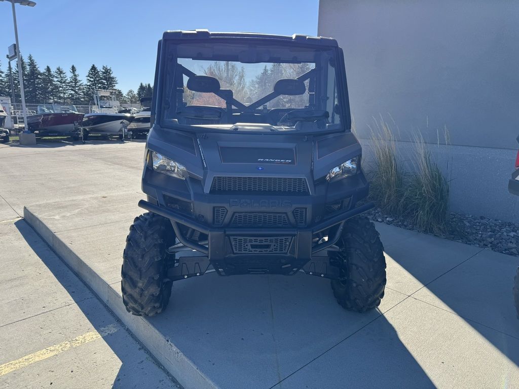 2014 Polaris® Ranger® XP 900 EPS Titanium Matte Metallic LE - Image 14