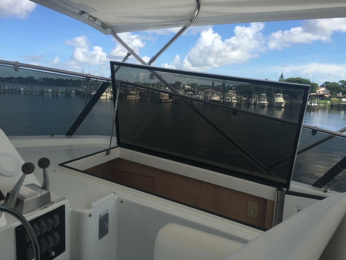 1994 Hatteras 70 Cockpit Motor Yacht - Image 22