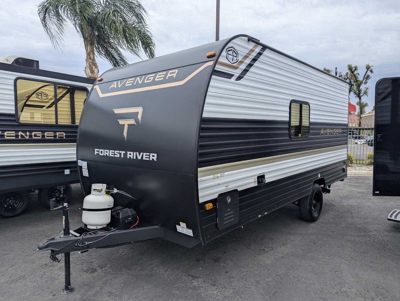 2027 Forest River Avenger LT 16BHX - Image 3