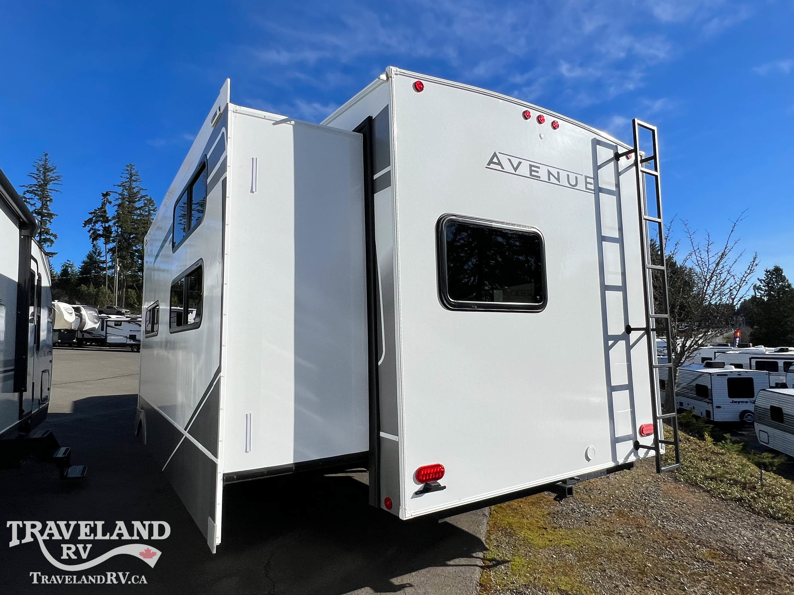 2026 Alliance RV AVENUE 30BH - Image 6