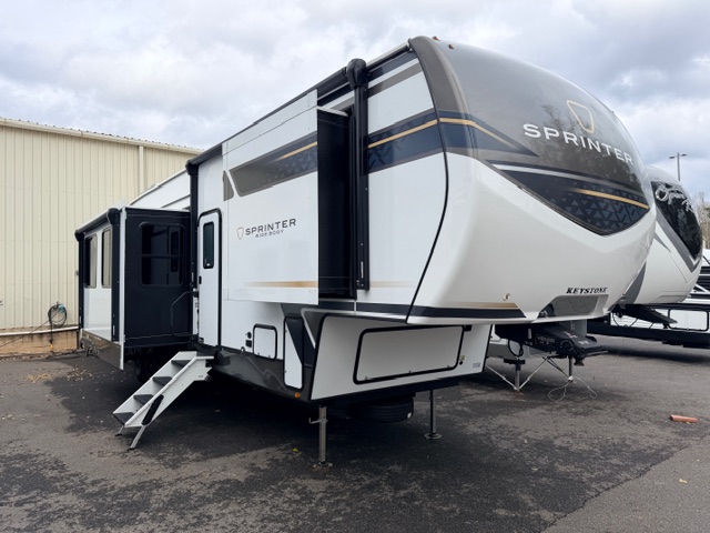 2026 Keystone Sprinter 3980FBS - Image 1