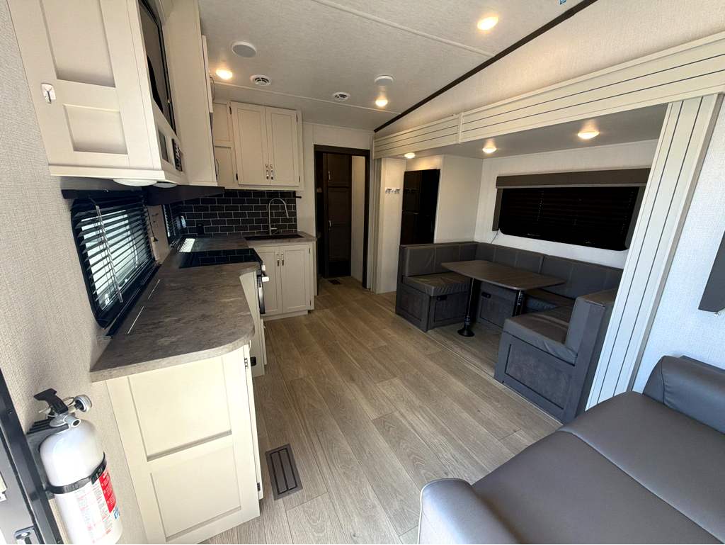 2025 Keystone COUGAR 2700BH - Image 16