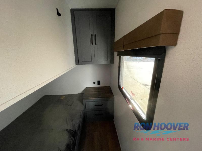 2026 PALOMINO 337BH - Image 17