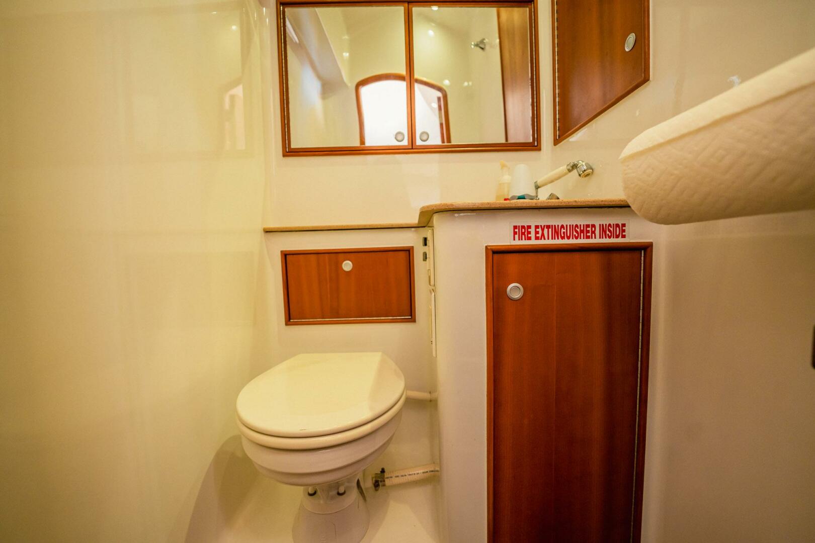 2012 Winter Custom Yachts 38 Express - Image 13