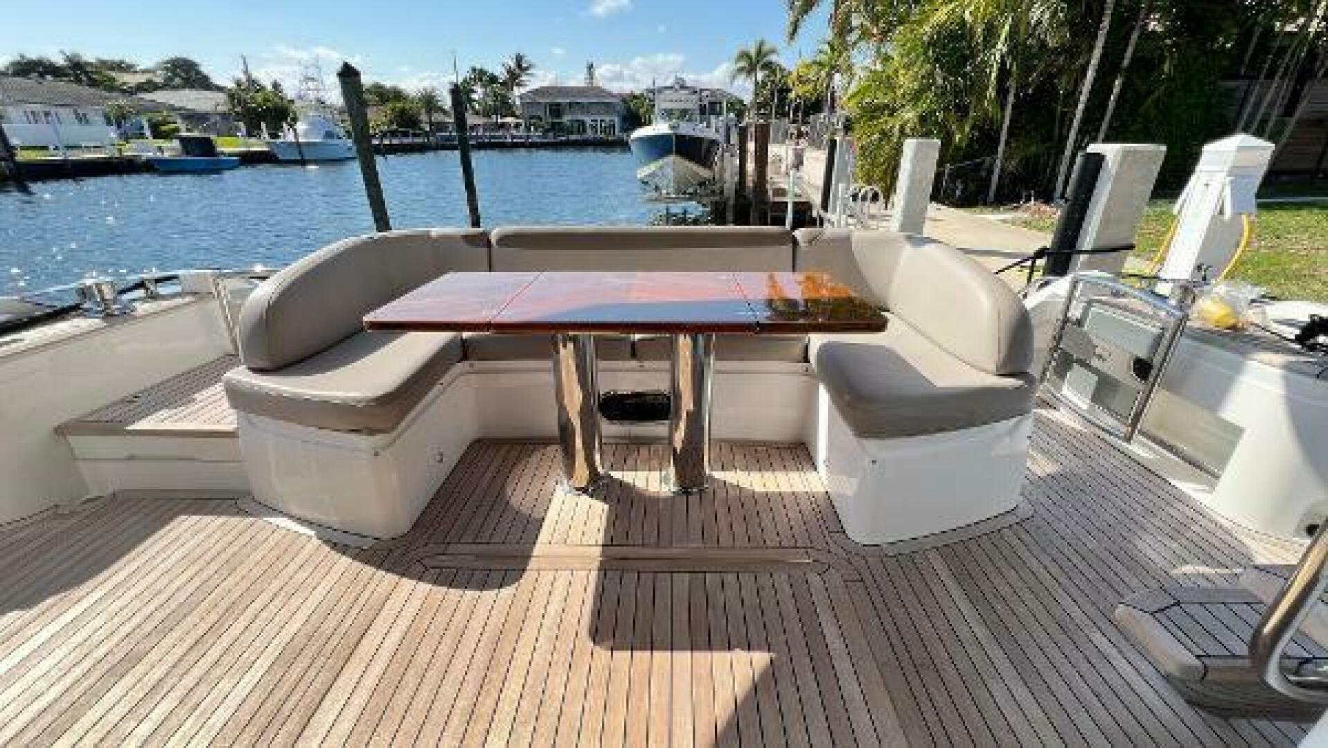 2019 Princess F62 - Image 40