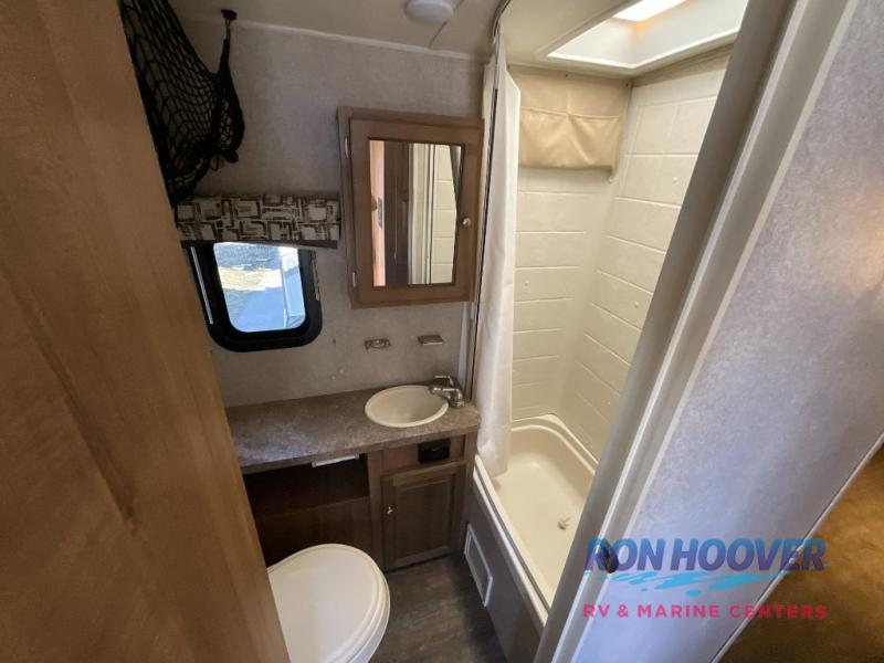 2018 FOREST RIVER ROCKWOOD ROO 21DK - Image 13