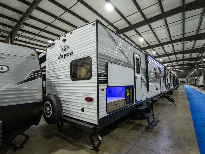 2026 Jayco Jay Flight SLX 321BDS - Image 3