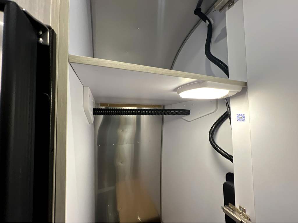 2027 AIRSTREAM INTERNATIONAL 23FBT - Image 22