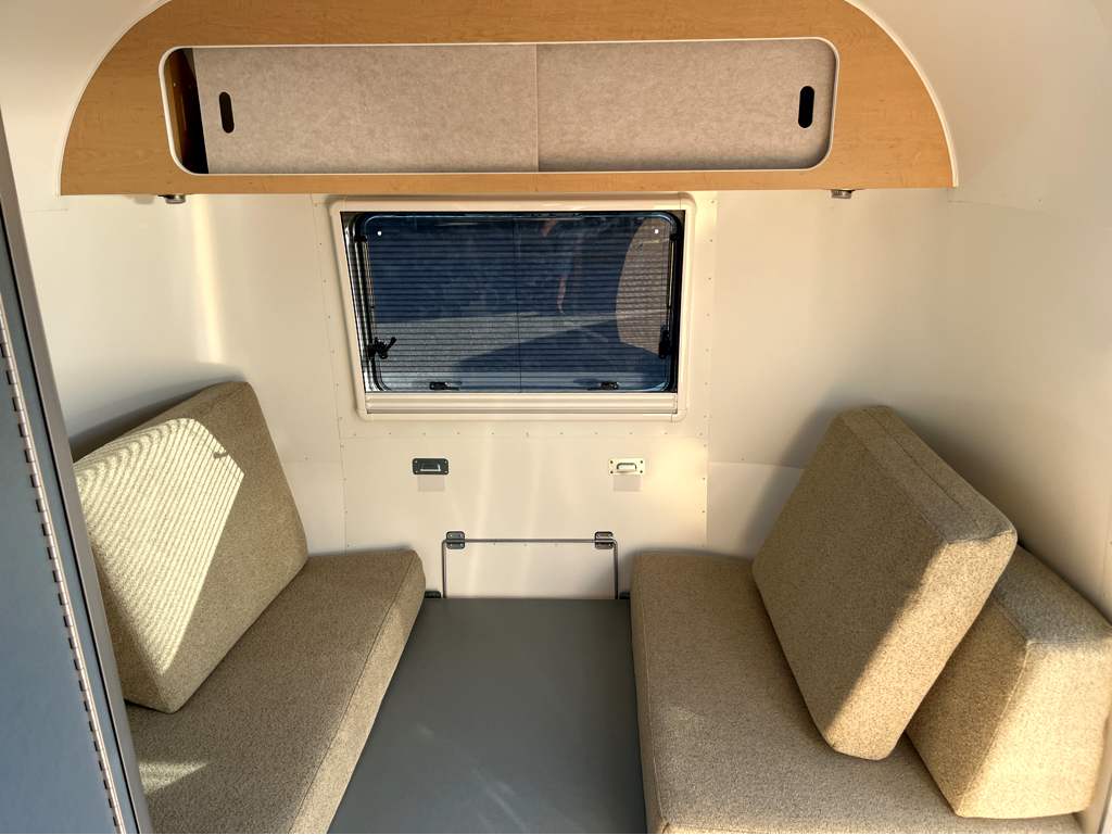 2026 AIRSTREAM WORLD TRAVELERUSA 22RB - Image 6