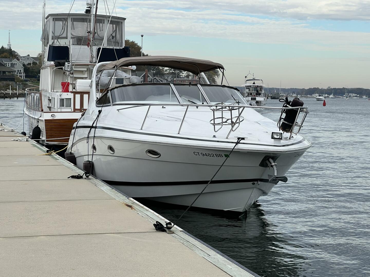 1998 Chris-Craft 320 Express Cruiser - Image 2